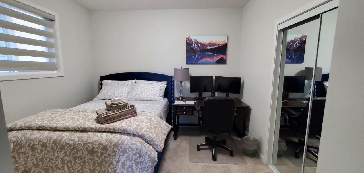 Delightful 1-Bedroom Private Suite In A New Home Κάλγκαρι Εξωτερικό φωτογραφία